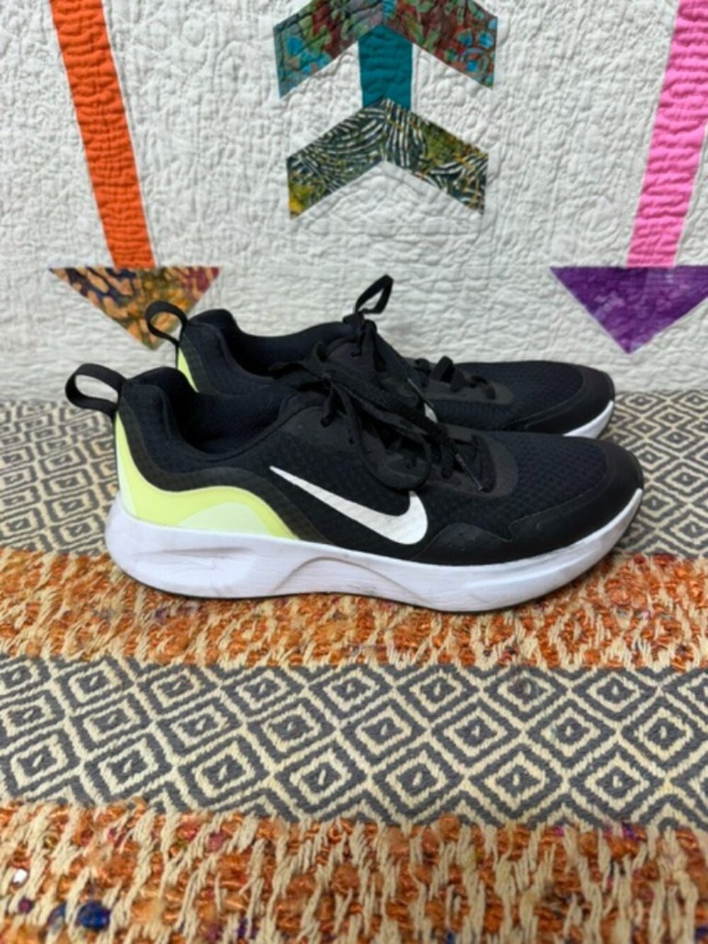 Nike Wear All Day Sneakers Woman's Size 7.5